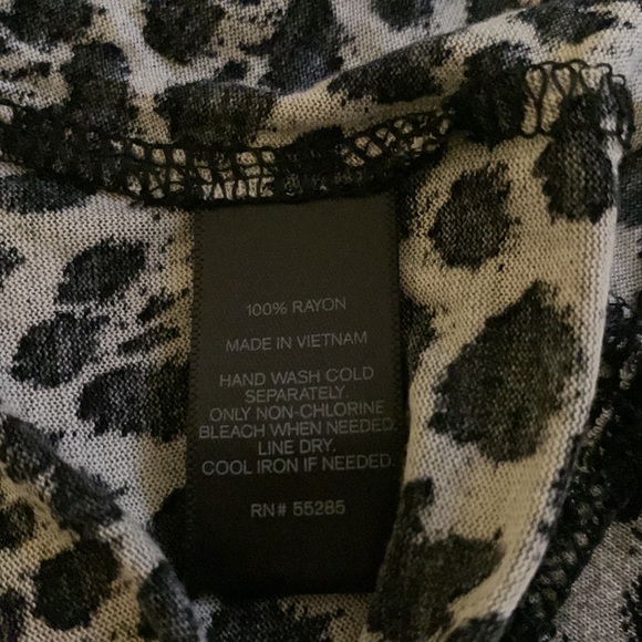 EXPRESS NEW w TAGS Draped Cowl Neck at Back - Picture 7 of 7